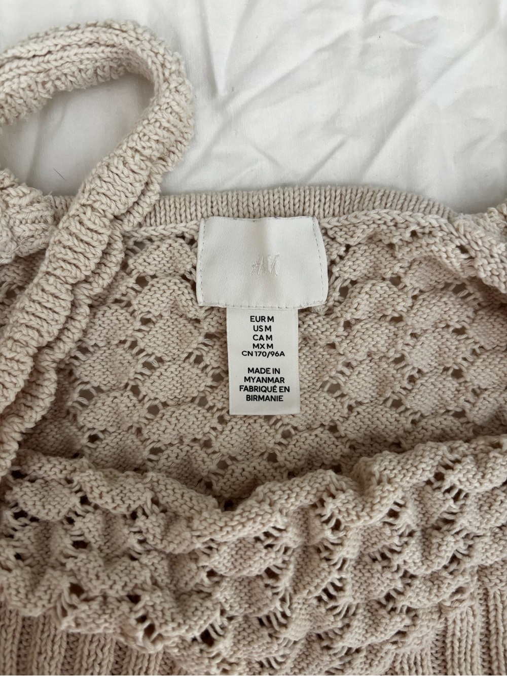 H&M Beige Crochet Knit Crop Tank Top - Picture 3 of 3